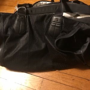Lulu Lemon duffel / yoga / gym bag